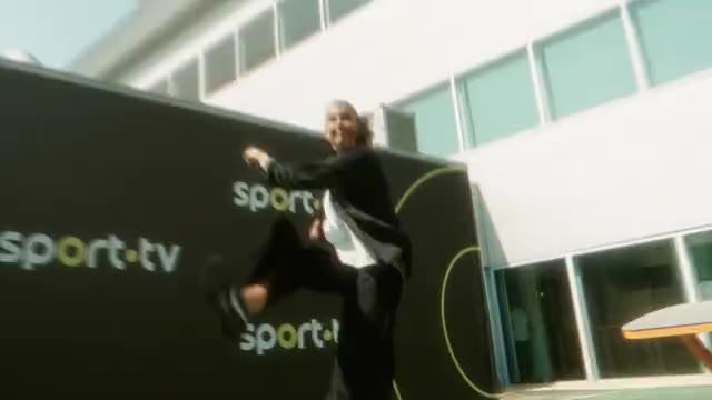 Thinking Football × SPORT TV — Spot — video poster